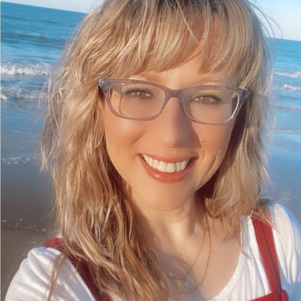 Meet your Posher, Kim